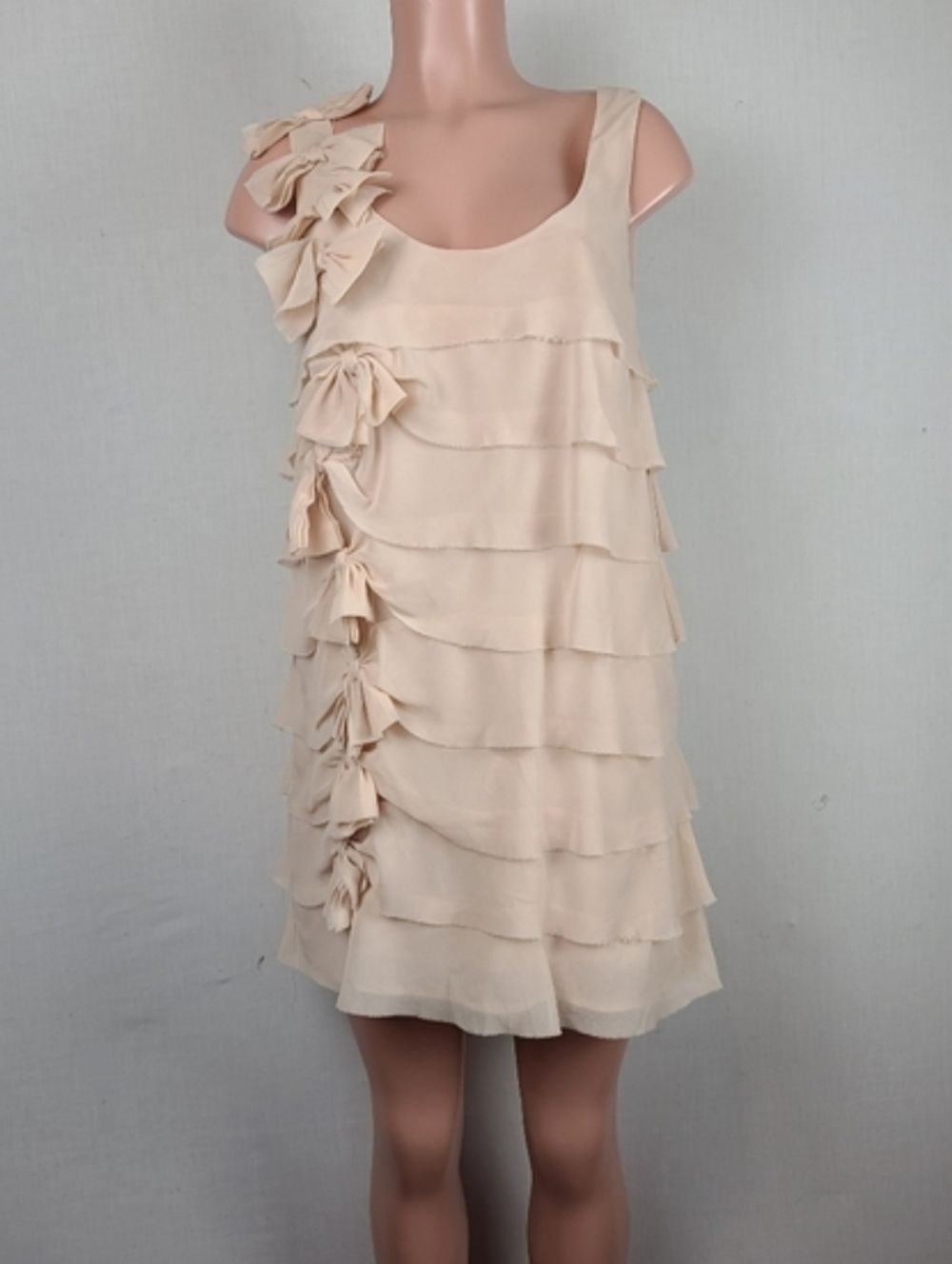 H&M Nude Ruffle Tiered Sleeveless Dress Size 8 Elegant Feminine Flowy Mini Dress